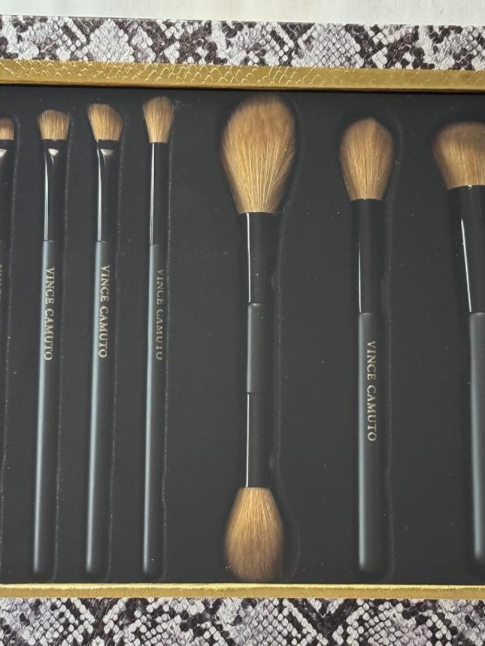 Vince Camuto 8 pc Luxury Makeup Brush Collection in Black Snake Box  NEW